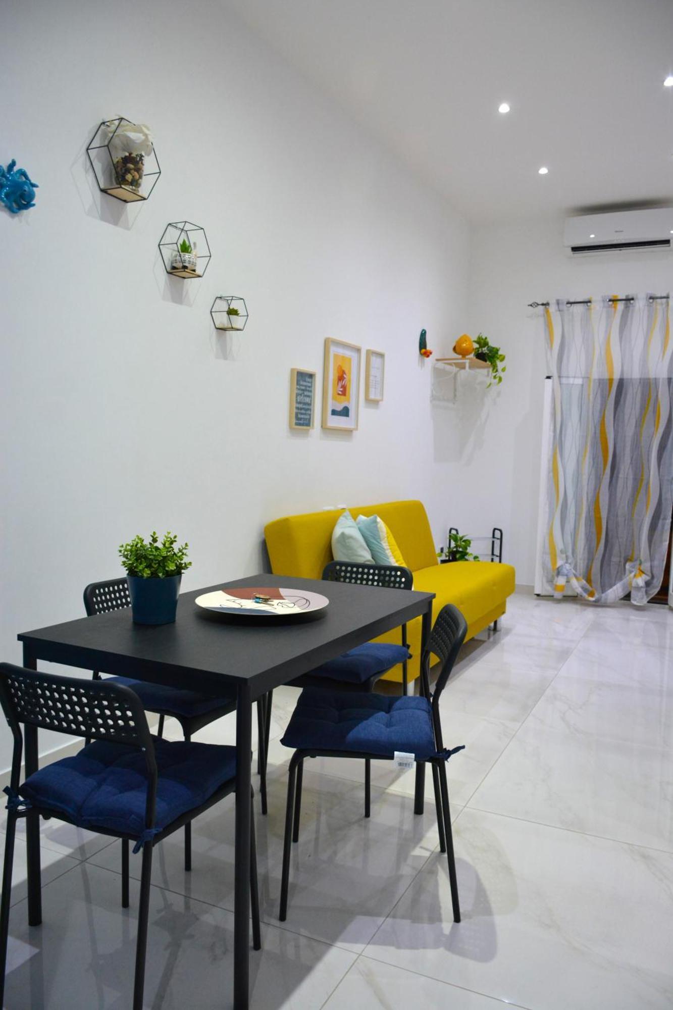 Ferienwohnung Casa Chloe - Vicino Al Porto E Basilica San Nicola Bari Exterior foto